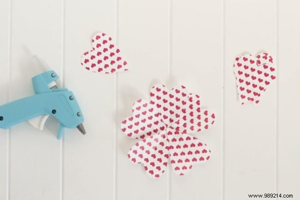 How to Craft Stunning Paper Flowers: Easy DIY Step-by-Step Guide