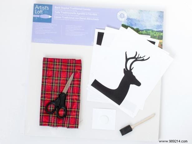DIY Checkered Christmas Reindeer Canvas Art: Expert Step-by-Step Guide
