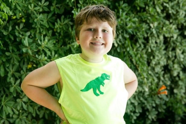 Easy DIY Screen Printing on T-Shirts Using Pantyhose: Expert Step-by-Step Guide