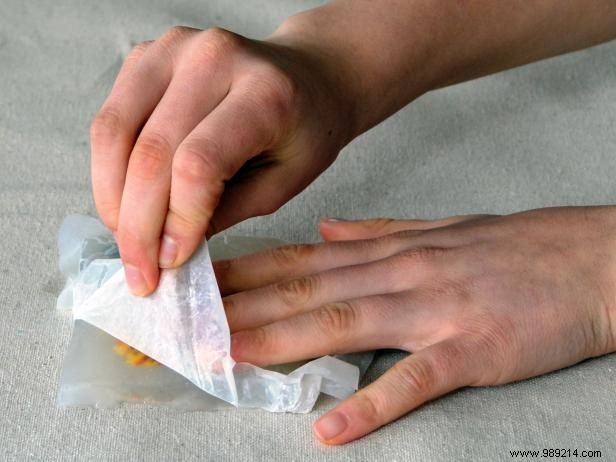 DIY Guide: Craft Fun Toy-Embedded Glycerin Soap and Luxurious Herbal Oatmeal Soap