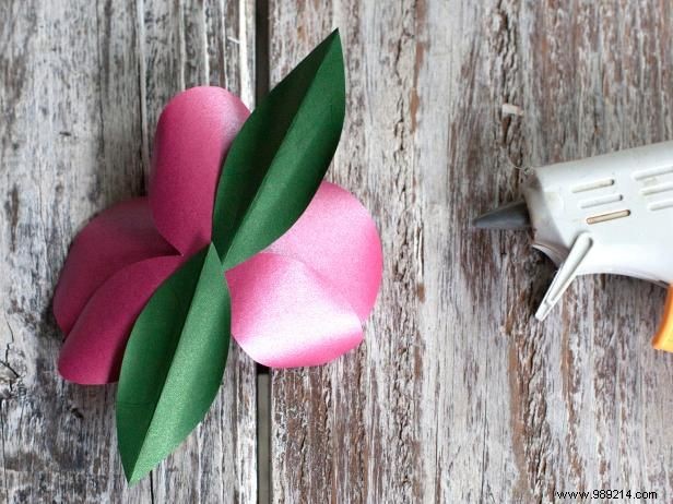 Craft Realistic Tropical Paper Orchids: Expert DIY Step-by-Step Guide