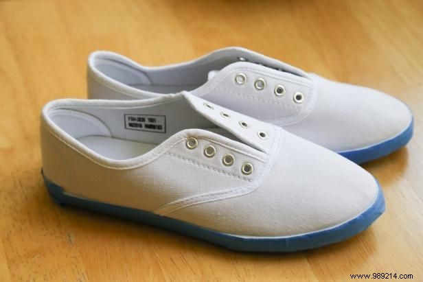 DIY Tie-Dye Sneakers with Permanent Markers: Easy Step-by-Step Guide by Crafter Melissa Caughey