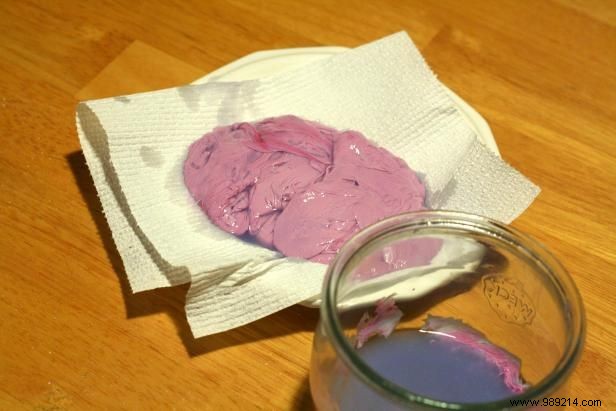 DIY Walnut Putty: Simple Step-by-Step Recipe for Bouncy, Stretchy Fun