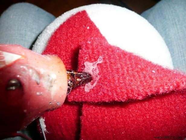 DIY Wool Sweater Christmas Tree Topiaries: Upcycled Holiday Decor Tutorial