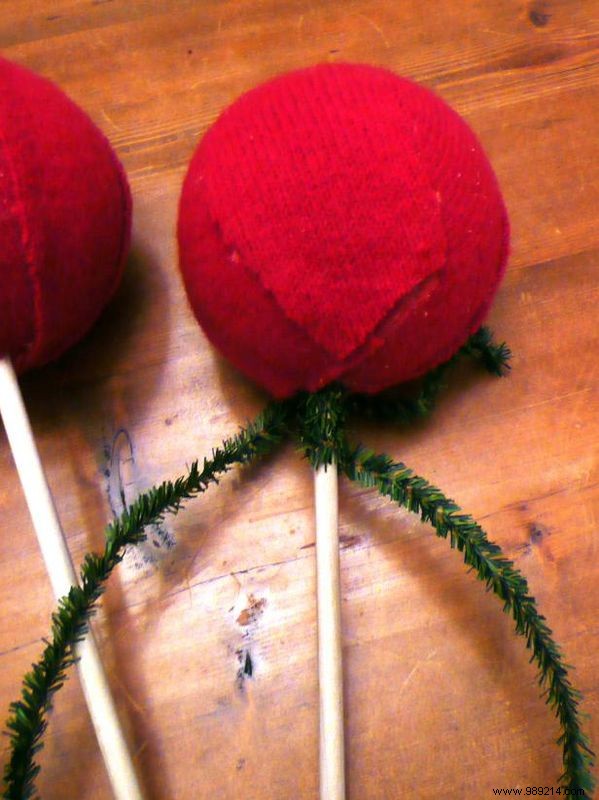 DIY Wool Sweater Christmas Tree Topiaries: Upcycled Holiday Decor Tutorial