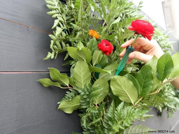 Expert DIY Guide: Crafting Stunning Flower Wedding Garlands