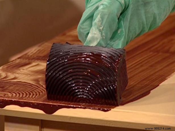 How to Paint Realistic Faux Wood Grain: Pro Step-by-Step Guide