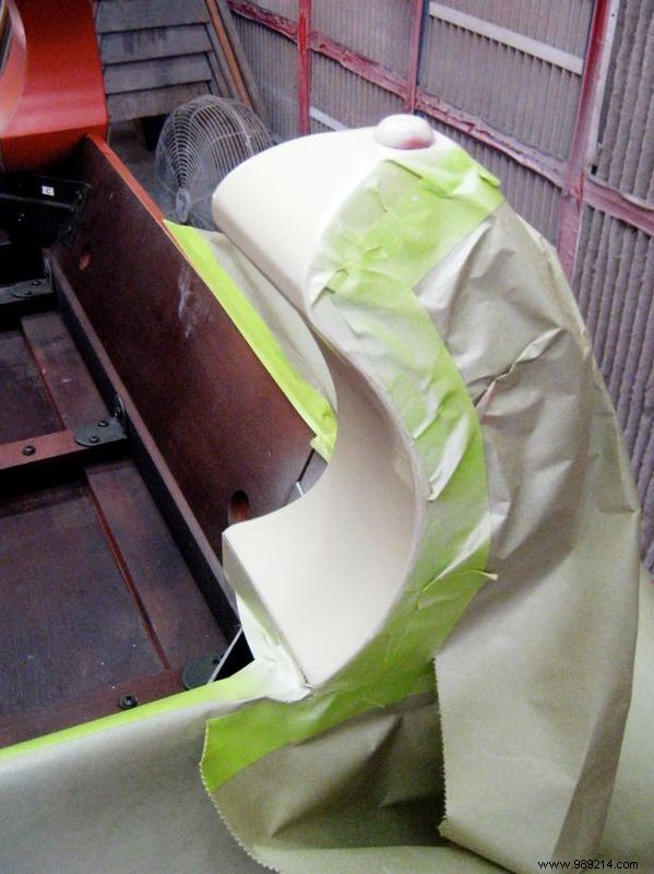 Revamp Your Old Wooden Table: Expert Guide to Painting and Stenciling