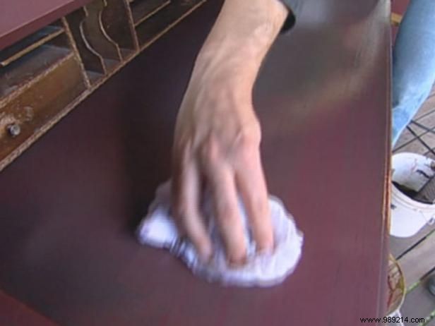 How to Paint a Rolling Desk: Professional Step-by-Step Guide