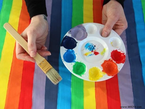 DIY Rainbow Table Runner for St. Patrick s Day: Easy Step-by-Step Painting Guide
