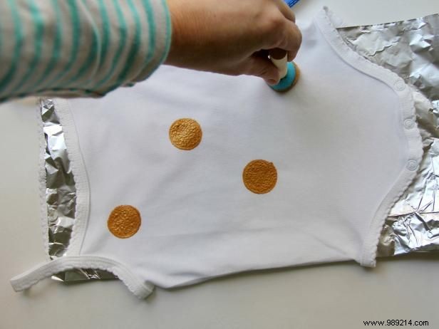 Expert DIY Guide: Painting Gold Polka Dots on Baby Onesies
