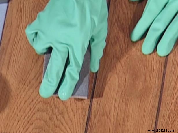 Expert Guide: How to Paint Wood Panels for a Professional Finish