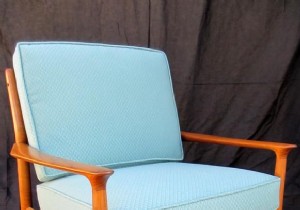Restoring a Vintage Mid-Century Modern Teak Chair: Expert Step-by-Step Guide