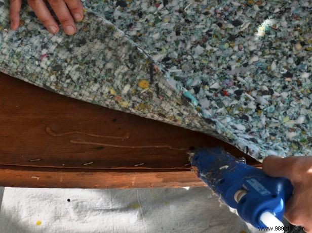 Expert DIY Guide: How to Reupholster and Refresh Old Dining Room Chairs