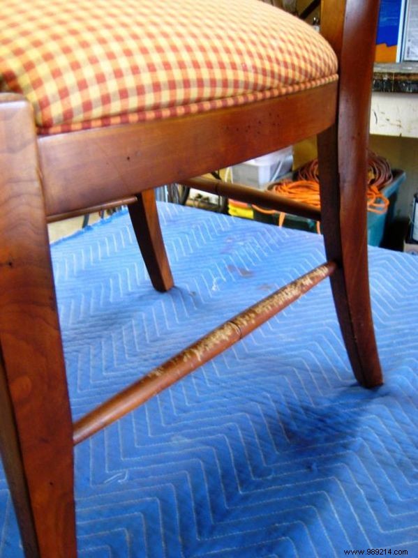 Expert DIY Guide: Restore Pet-Chewed Wooden Furniture in 7 Simple Steps