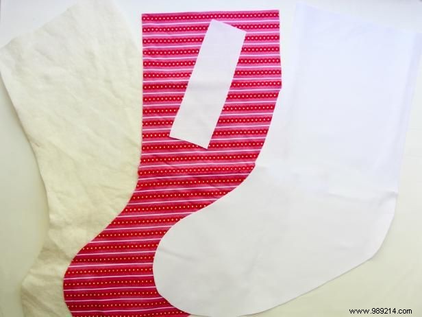 Easy DIY Color Block Christmas Stocking: Step-by-Step Sewing and Dip-Dyeing Guide