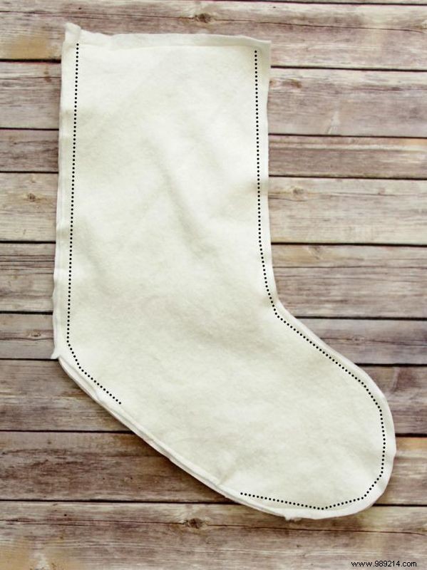 How to Sew a Festive Christmas Stocking with Curly Ruffles: Expert Step-by-Step Guide