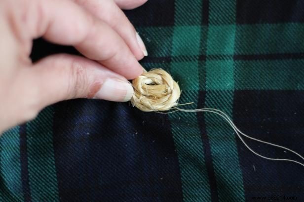 How to Sew a Stylish Rope Trim Pillow: Expert DIY Tutorial by Sara Alavi