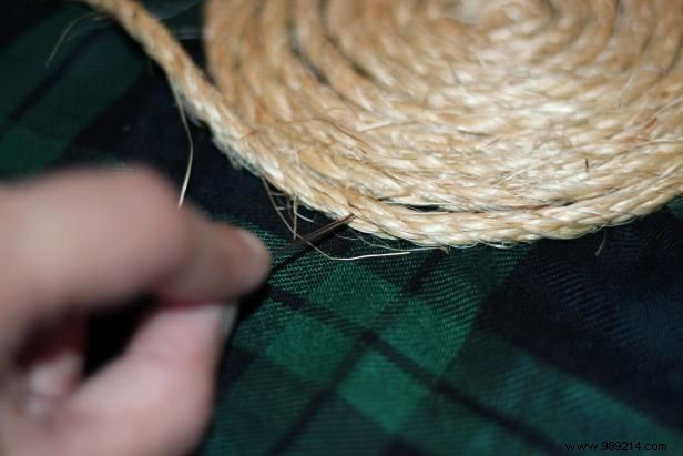 How to Sew a Stylish Rope Trim Pillow: Expert DIY Tutorial by Sara Alavi