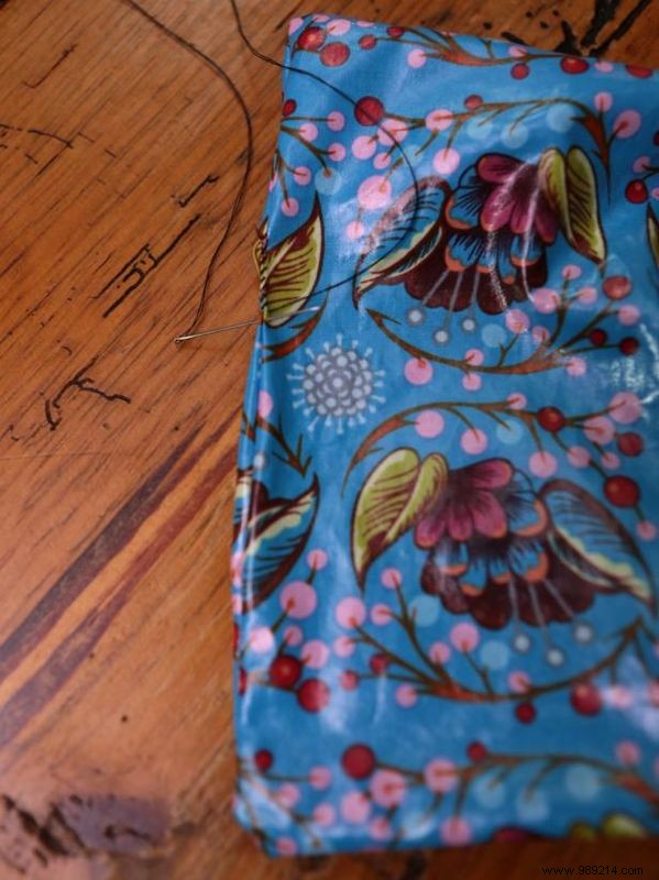 How to Sew a Professional Lined Makeup Bag: Expert Step-by-Step Guide