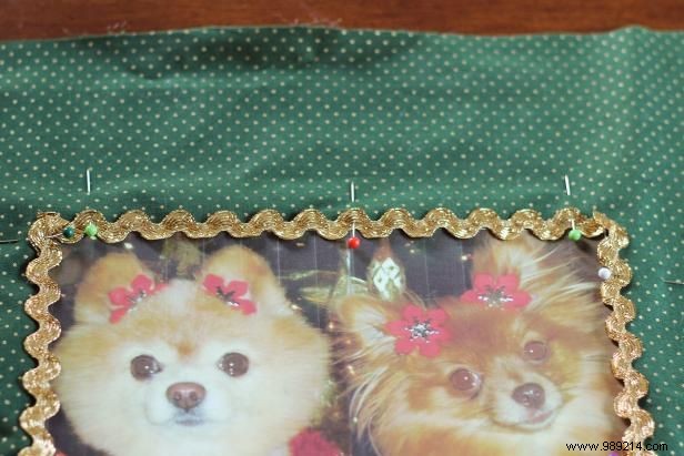 How to Sew a Personalized Festive Holiday Pillow: Expert Step-by-Step Guide