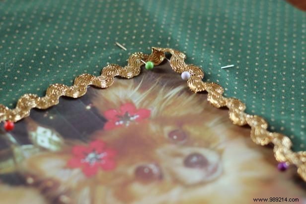 How to Sew a Personalized Festive Holiday Pillow: Expert Step-by-Step Guide