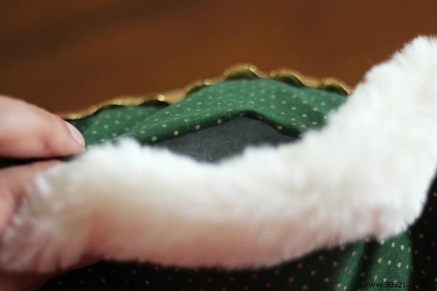 How to Sew a Personalized Festive Holiday Pillow: Expert Step-by-Step Guide