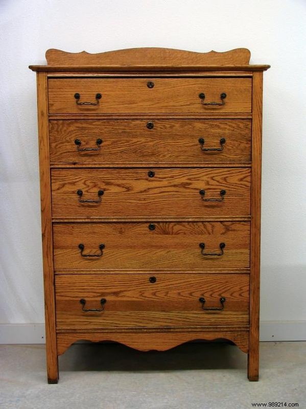 Expert Guide: How to Spot Wooden Furniture Worth Refinishing, from Woodworking Pro Teri Masaschi