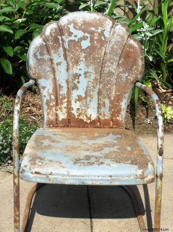 Should You Restore Vintage Metal Furniture and Decor? Expert Advice from a Pro