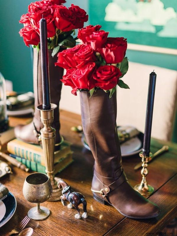 Transform Riding Boots into Elegant Flower Vases: Expert DIY Guide