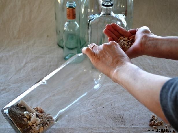 DIY Guide: Upcycle Old Bottles into Charming Photo Display Bottles