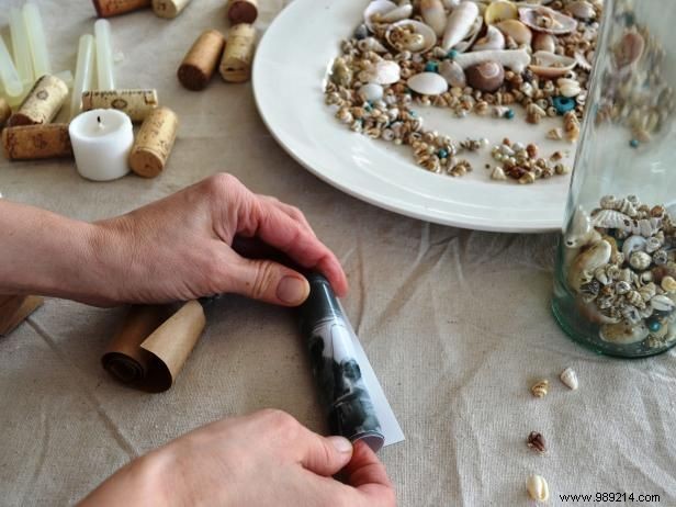 DIY Guide: Upcycle Old Bottles into Charming Photo Display Bottles