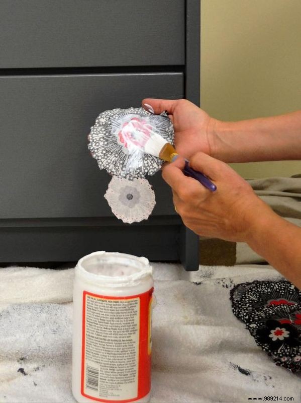 Expert DIY Guide: Refresh Old Furniture with Fabric Decoupage