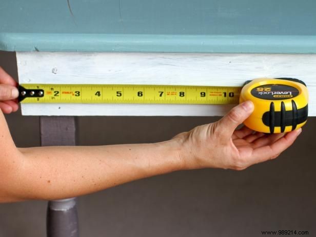 Expert DIY Guide: Upcycle Your Old Desk with Fabric – Step-by-Step Transformation