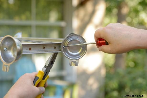 DIY Guide: Upcycle an Old Bike Wheel into a Mesmerizing Garden Wind Spinner