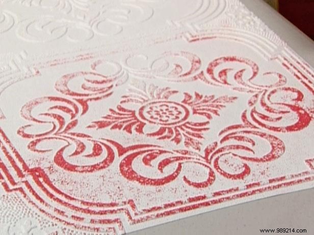 3 Expert Ways to Use Wallpaper as Stylish Home Accents