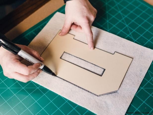 DIY: Craft Varsity-Themed Chair Swags with Vintage Tennis Rackets – Expert Guide by Brian Patrick Flynn