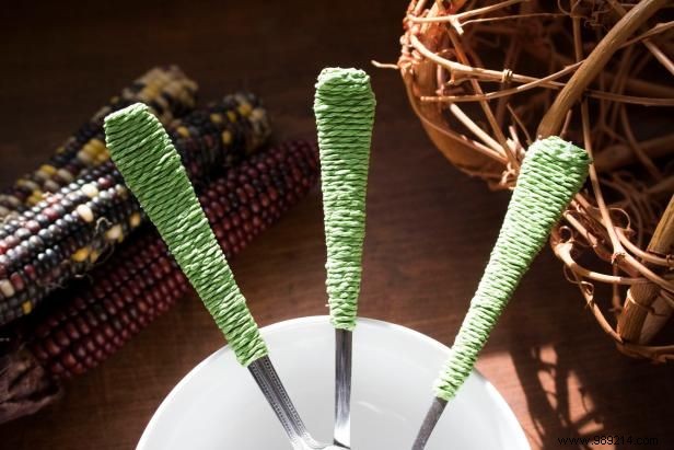 How to Style Mismatched Dinnerware for a Cohesive, Chic Tablescape