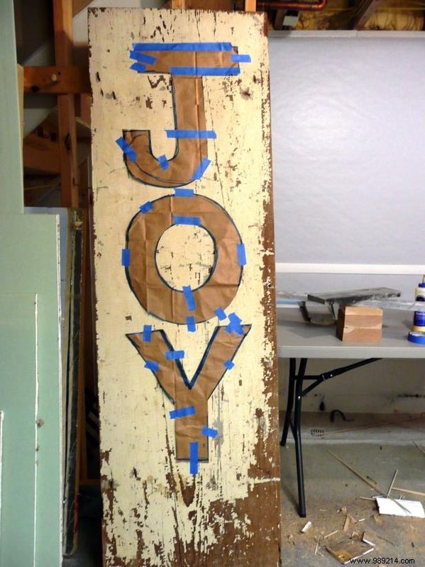 DIY Vintage Hand-Painted Wood Sign: Expert Step-by-Step Guide