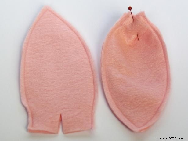 DIY Flower Halloween Costume for Dogs: Easy Step-by-Step Felt Crown Tutorial