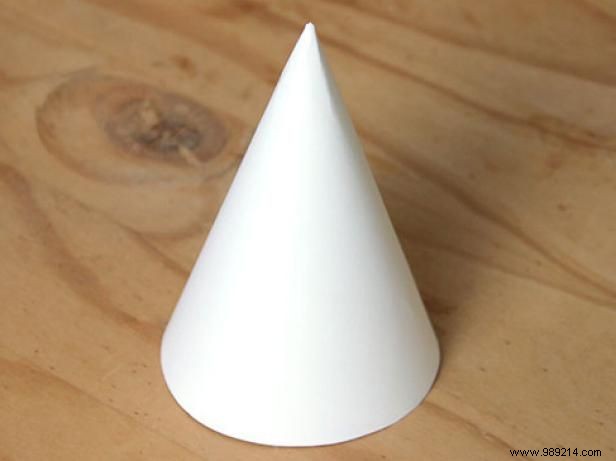 DIY Crepe Paper Christmas Tree Centerpiece: Easy Step-by-Step Holiday Craft