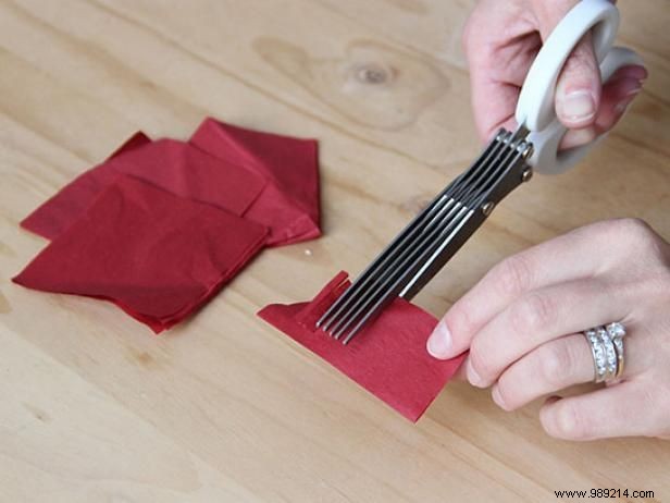 DIY Crepe Paper Christmas Tree Centerpiece: Easy Step-by-Step Holiday Craft