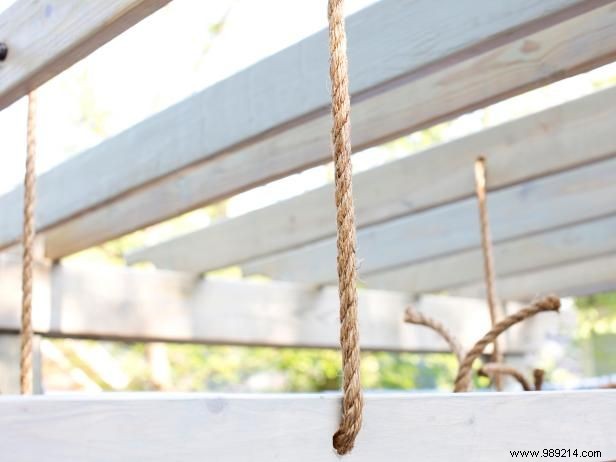 DIY Lantern Chandelier: Transform a Ladder into Stunning Hanging Lights
