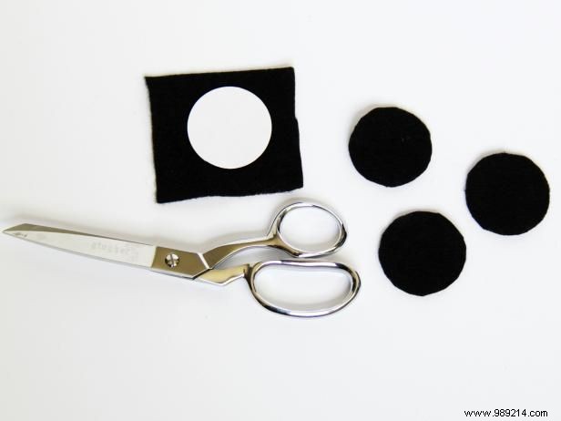 DIY Ladybug Costume for Dogs: Easy Step-by-Step Guide from a Pet Craft Expert