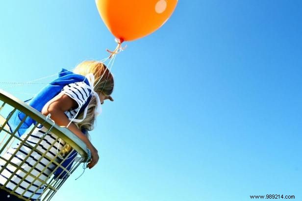 DIY Hot Air Balloon Halloween Costume: Simple Step-by-Step Guide for Kids