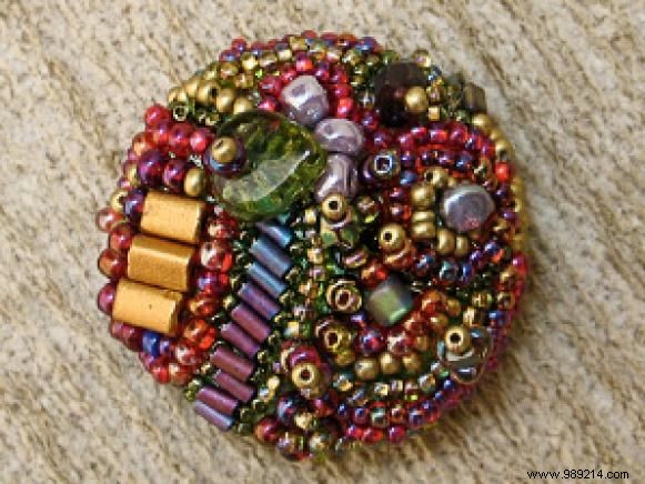 How to Craft Stunning Beaded Decorative Buttons: Expert Step-by-Step Guide