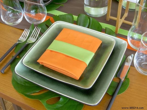 One Dining Room, Three Stylish Transformations with Ty Pennington s Costa del Mar Collection