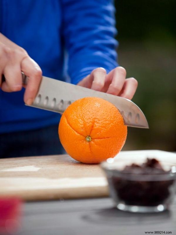 DIY Natural Orange Bird Feeders: Easy Step-by-Step Tutorial