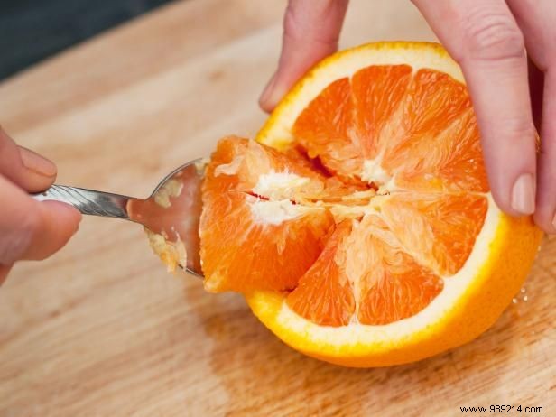 DIY Natural Orange Bird Feeders: Easy Step-by-Step Tutorial