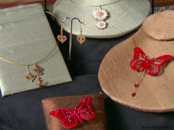 Elegant DIY Haute Couture Paper Butterfly Necklace: Expert Step-by-Step Guide